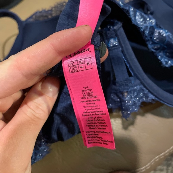LaSenza So Free Bra 40B - Picture 3 of 5